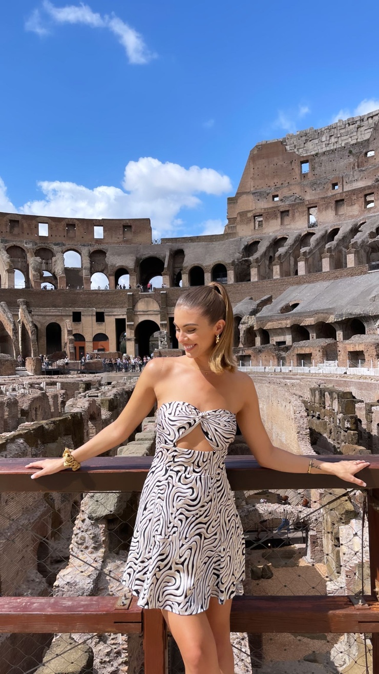Carmella Rose Carmella Rose