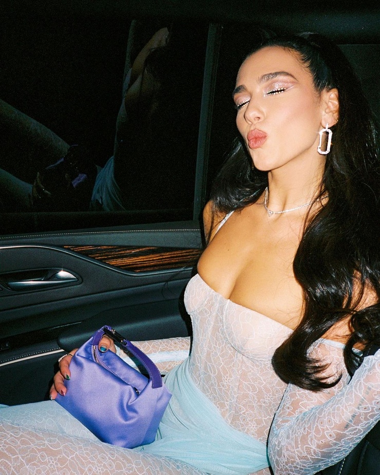 Dua Lipa