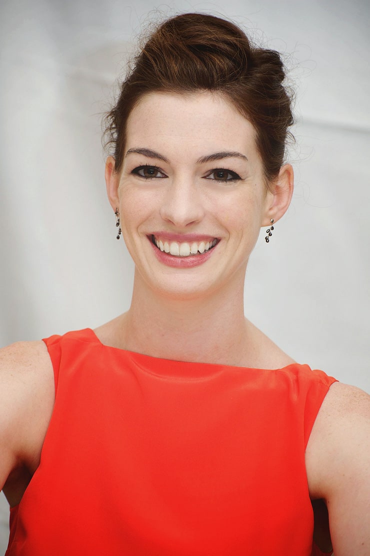 Anne Hathaway