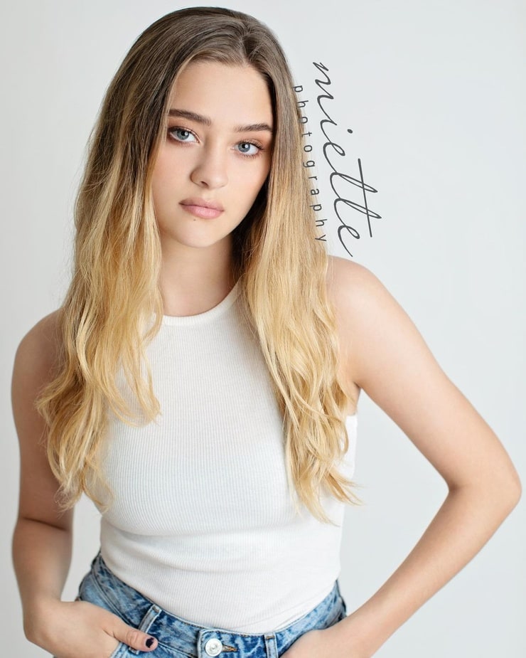 Lizzy Greene