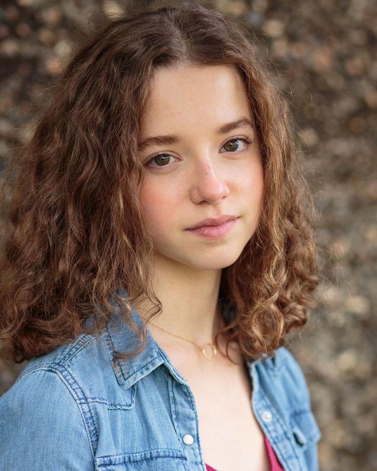 Ariella Glaser