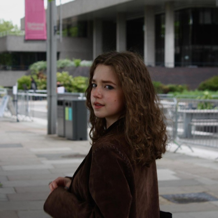 Ariella Glaser