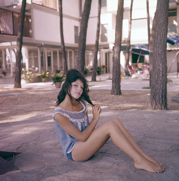 Stefania Sandrelli Stefania Sandrelli