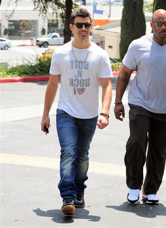 Joe Jonas