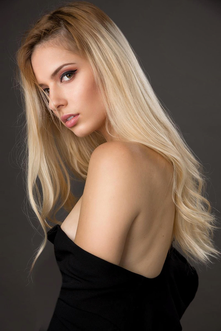 Cristiana Bodnariuc Cristiana Bodnariuc