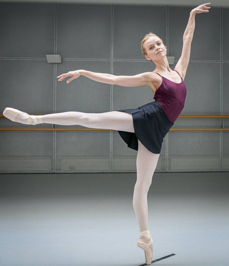 Elina Golde Elina Golde