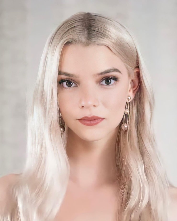 Anya Taylor-Joy Anya Taylor-Joy
