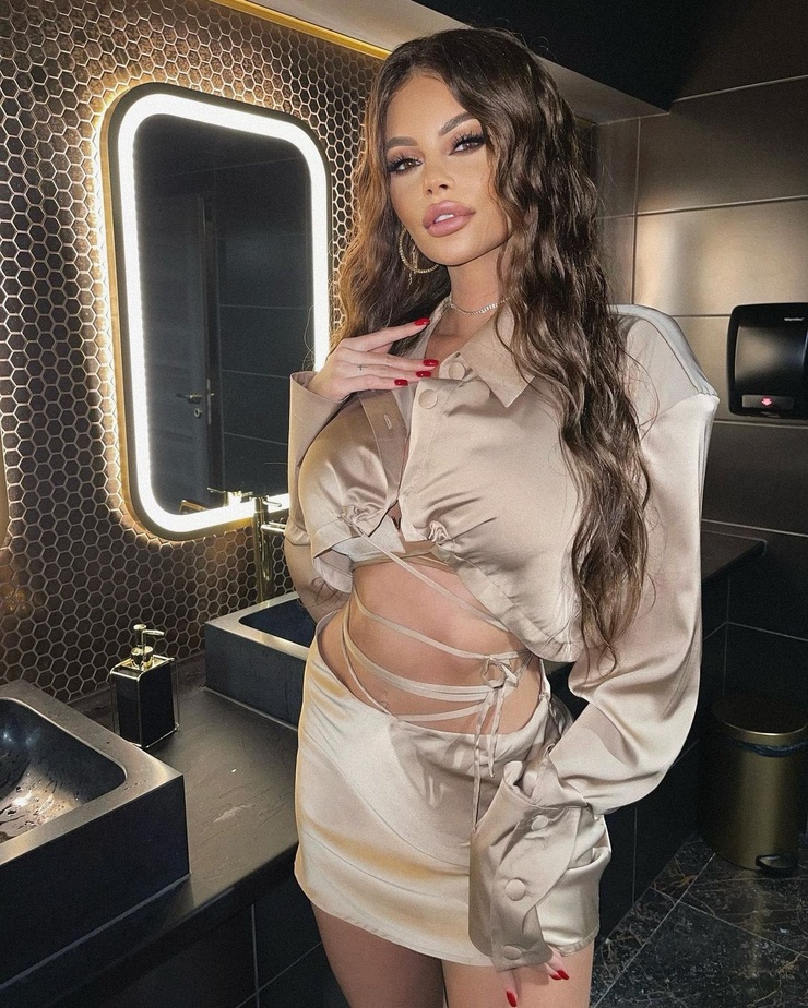 Justyna Gradek