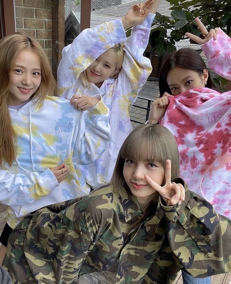 Black Pink