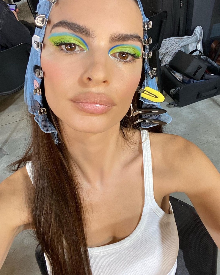 Emily Ratajkowski