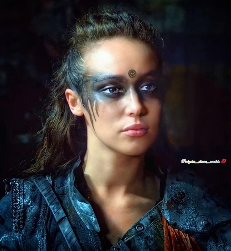 Alycia Debnam Carey