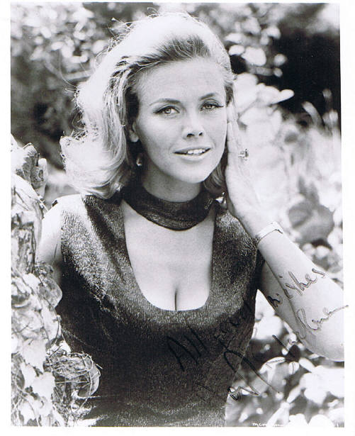 Причина смерти honor blackman