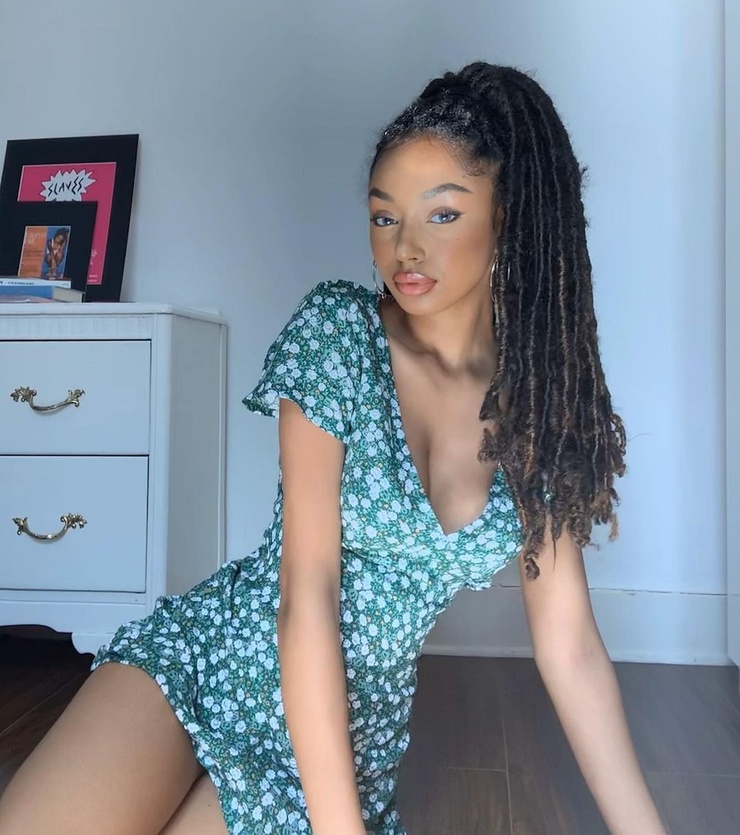 Chandra Scott
