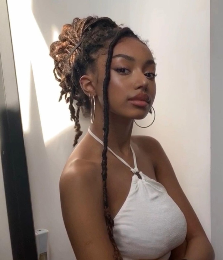 Chandra Scott