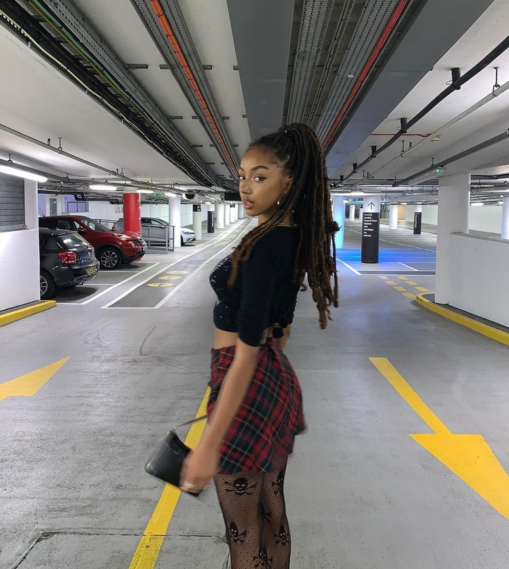 Chandra Scott