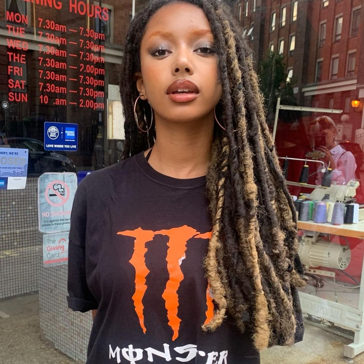 Chandra Scott