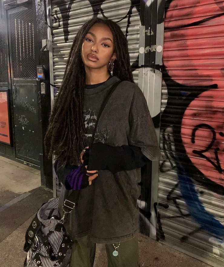 Chandra Scott
