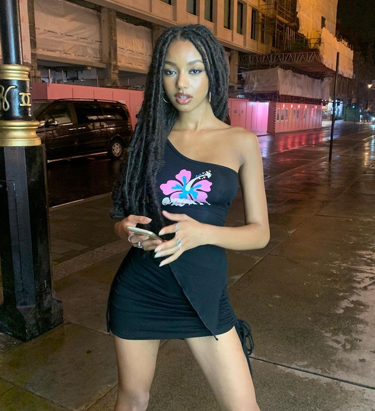 Chandra Scott