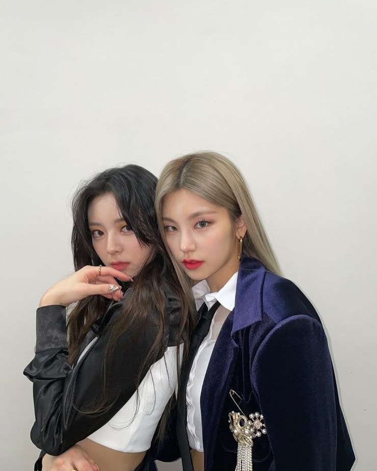 Yuna (ITZY)