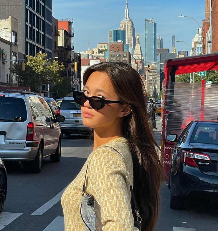 Lily Chee
