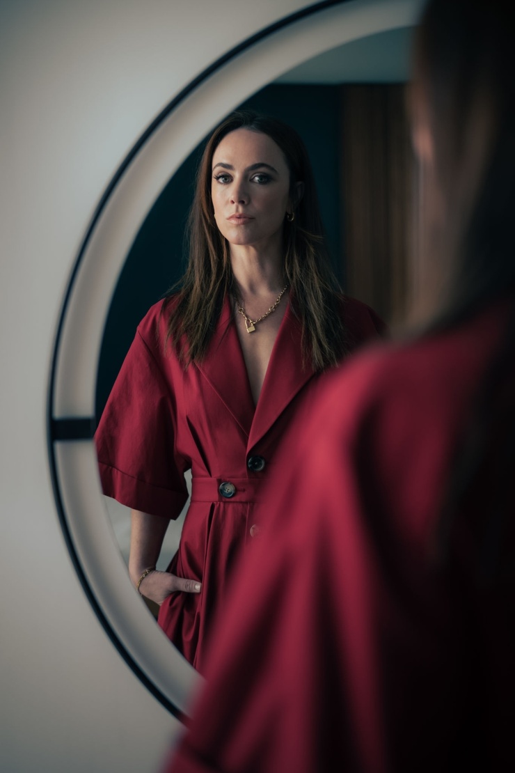 Amy Manson Amy Manson