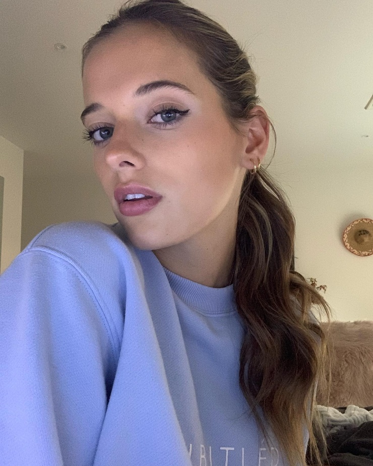 taya brooks