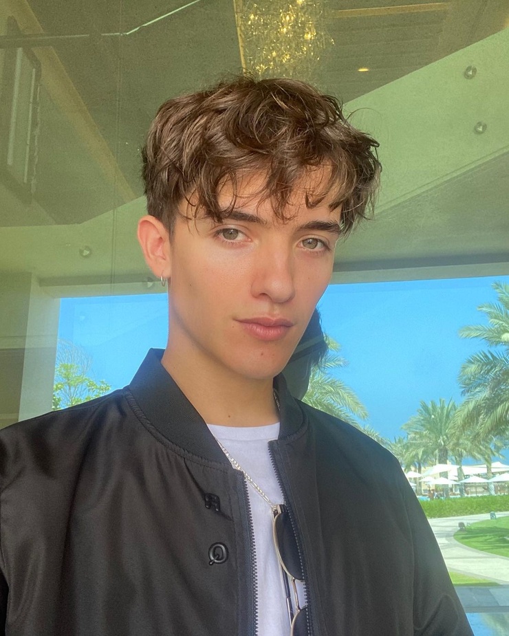 Noah Urrea