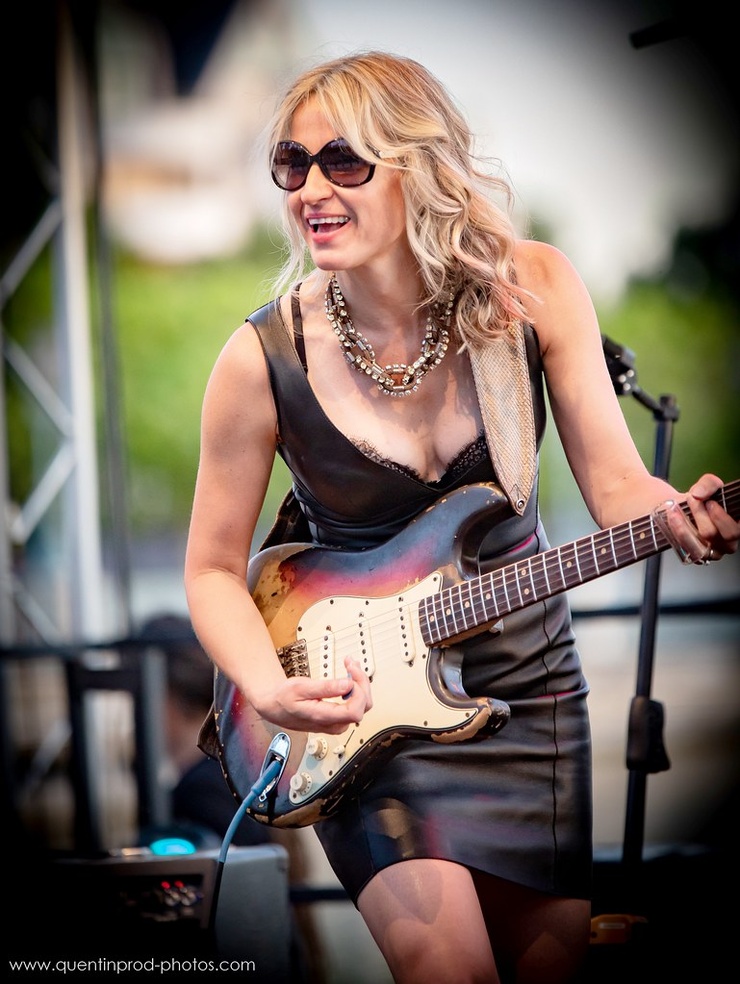 Ana Popovic