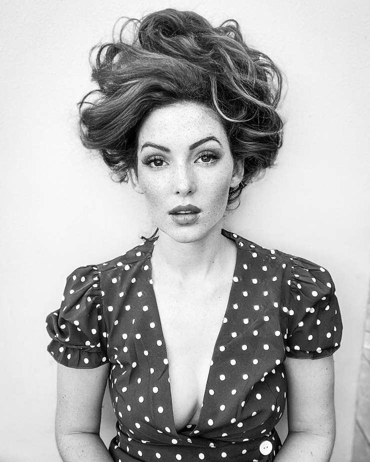 Nicole Simone