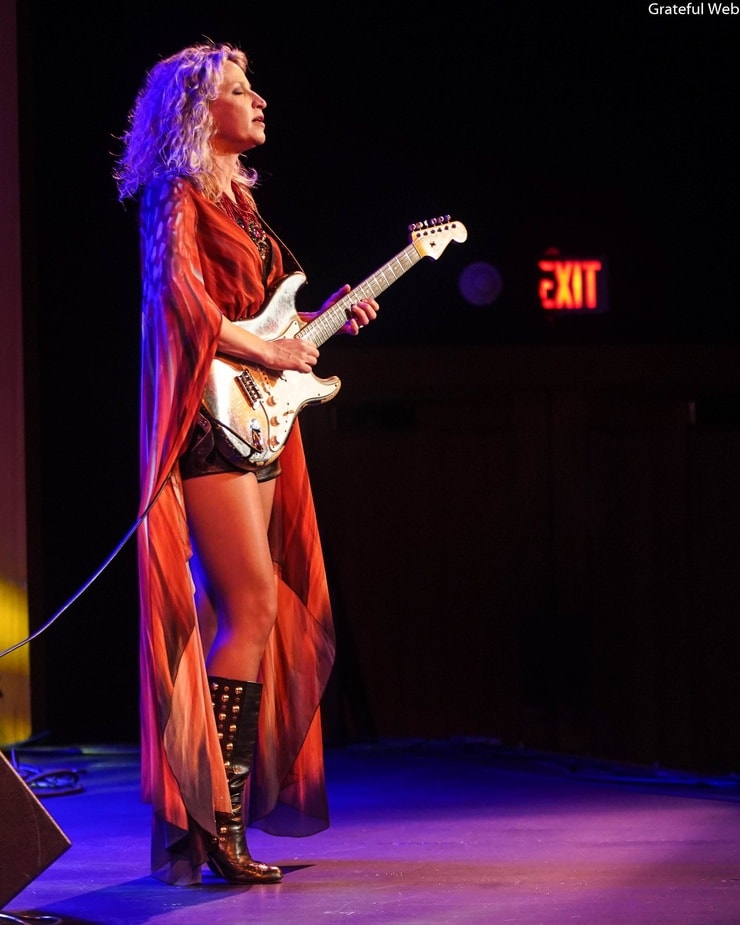 Ana Popovic