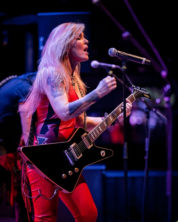 Ana Popovic