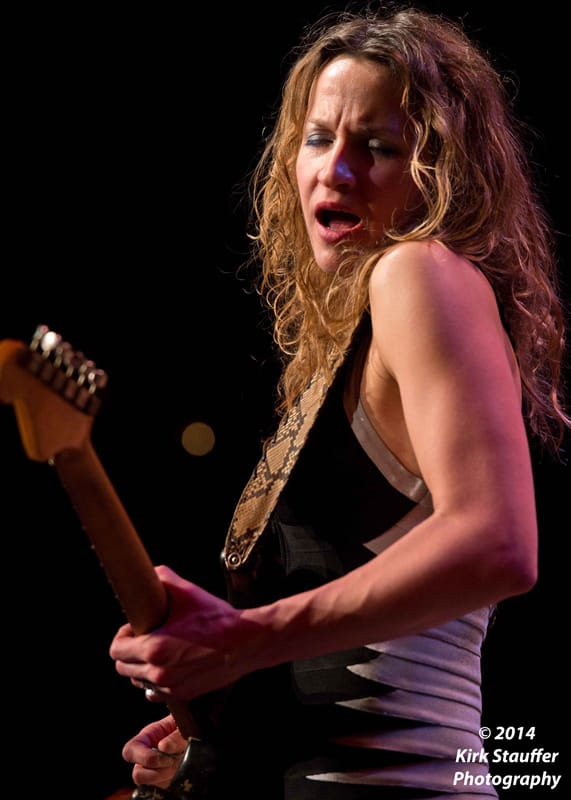 Ana Popovic