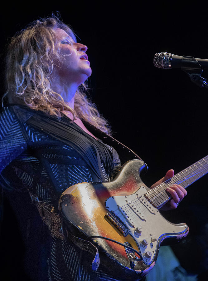 Ana Popovic