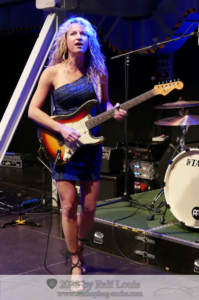 Ana Popovic