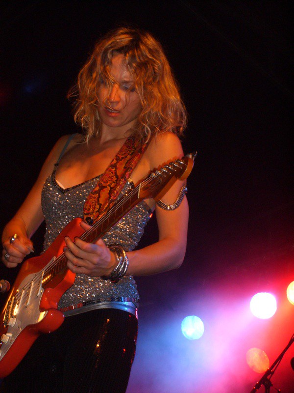 Ana Popovic