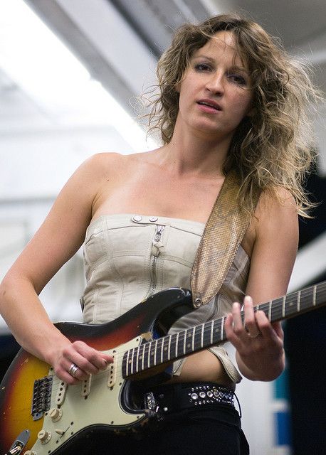 Ana Popovic
