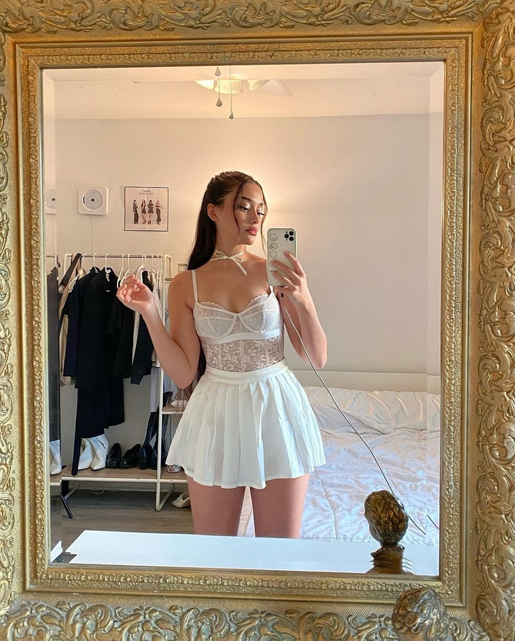 Isabel Rose