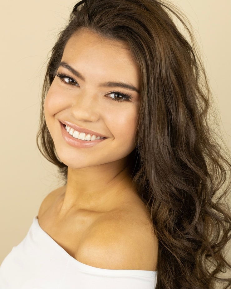 Leela Owen