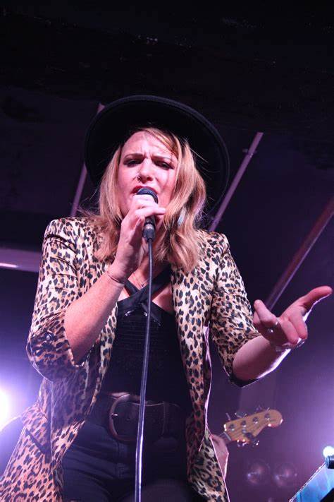 Elles Bailey