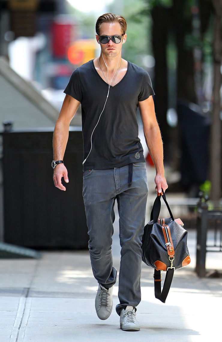 Alexander Skarsgård Alexander Skarsgård