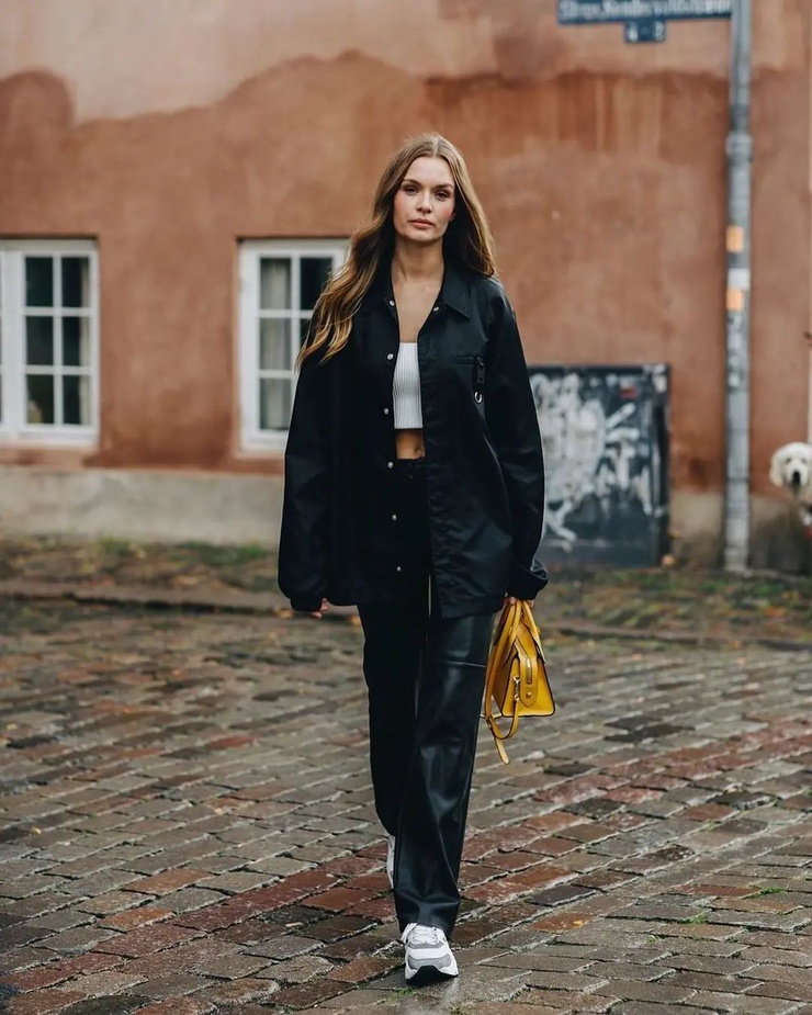 Josephine Skriver
