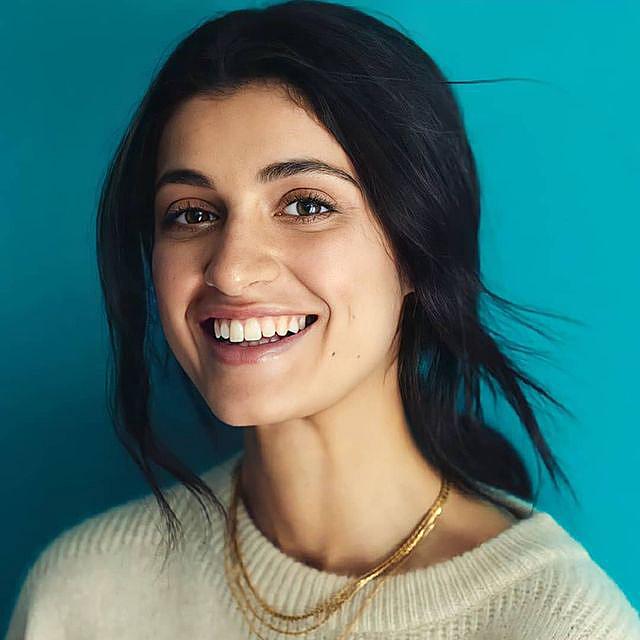 Anya Chalotra