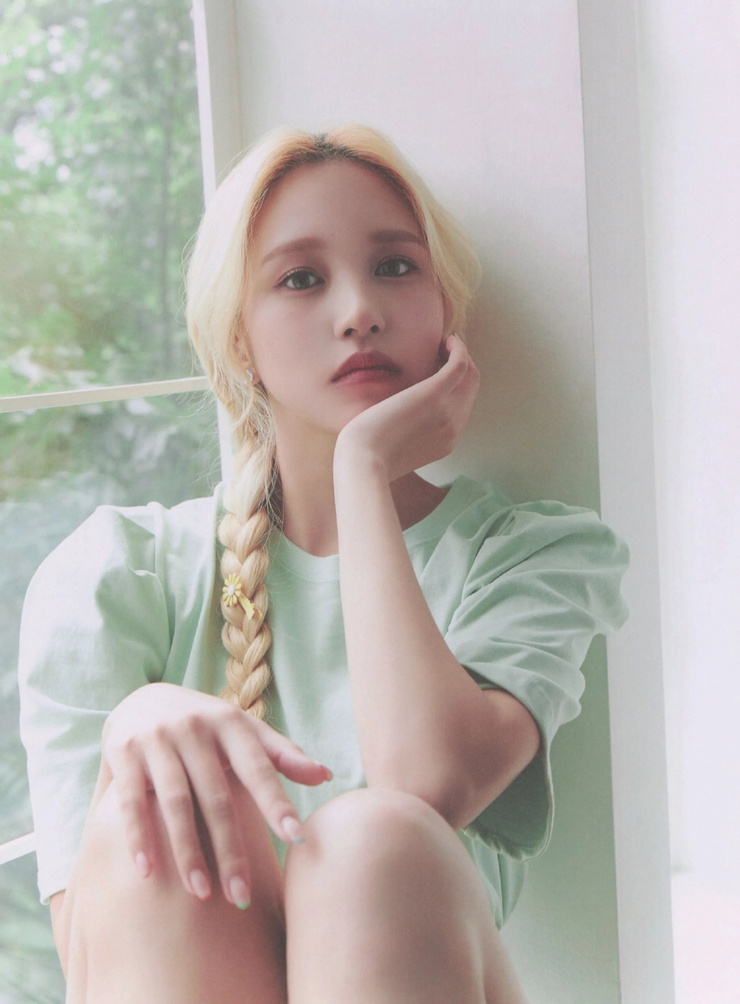 Myoui Mina