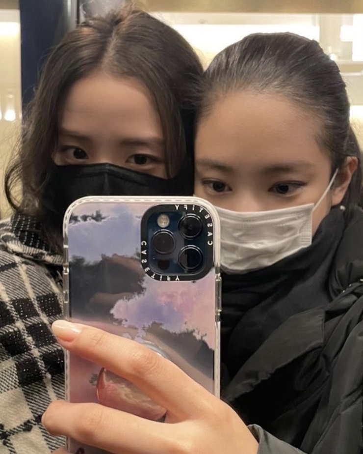 Black Pink
