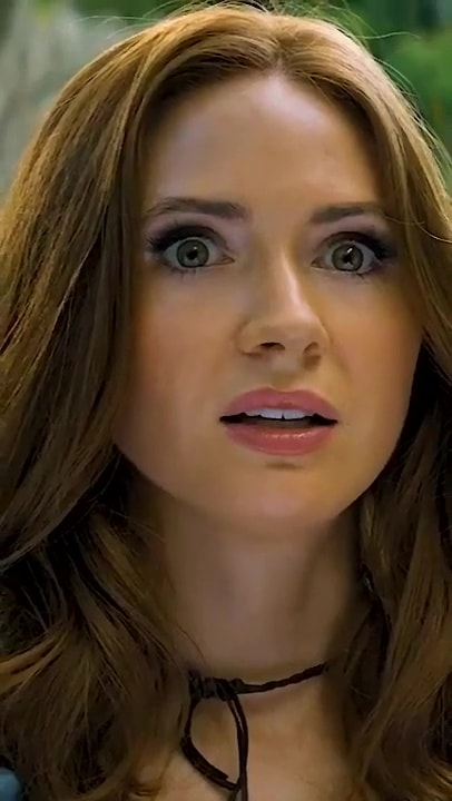 Karen Gillan
