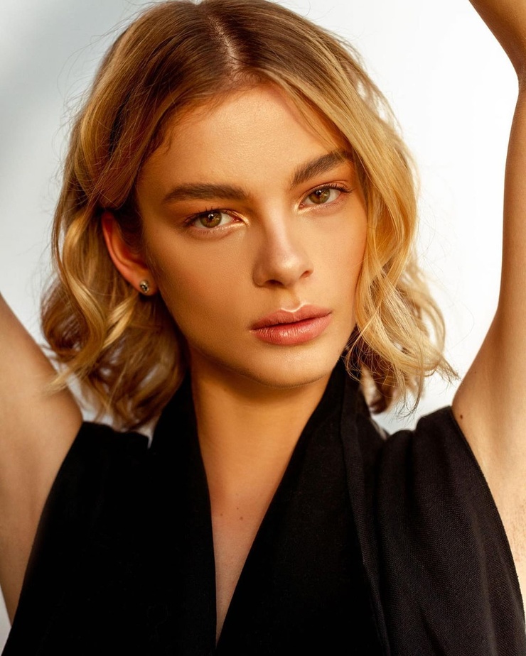 Alexandra Evankovich