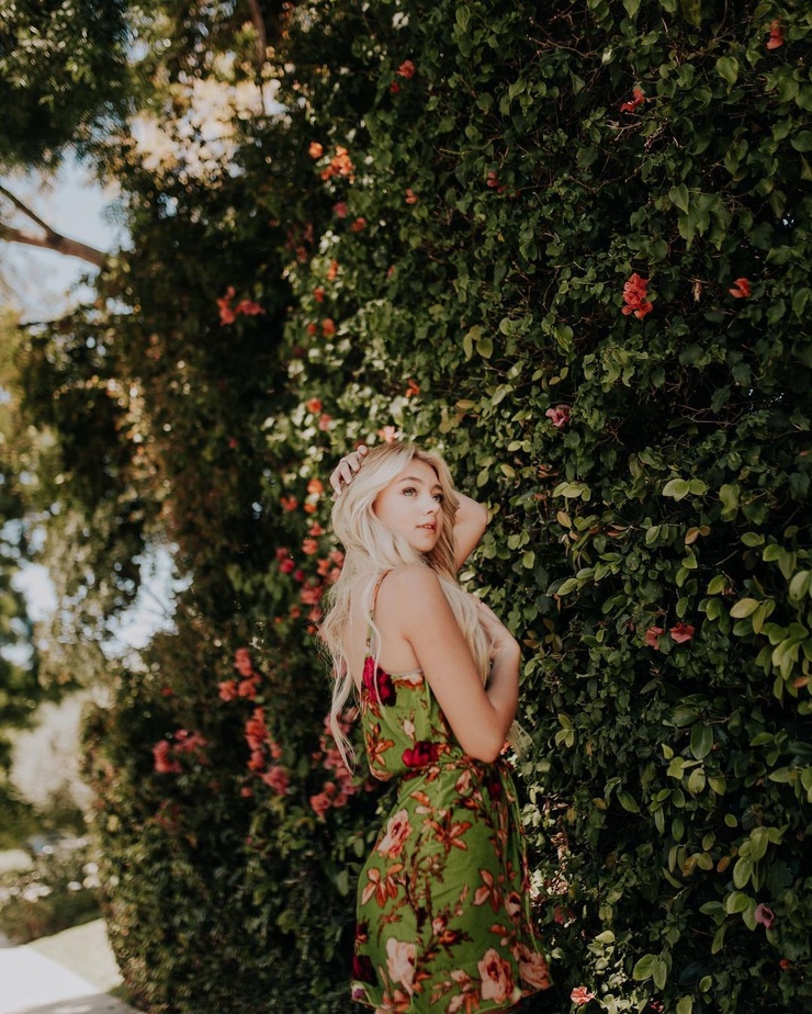Sicily Rose