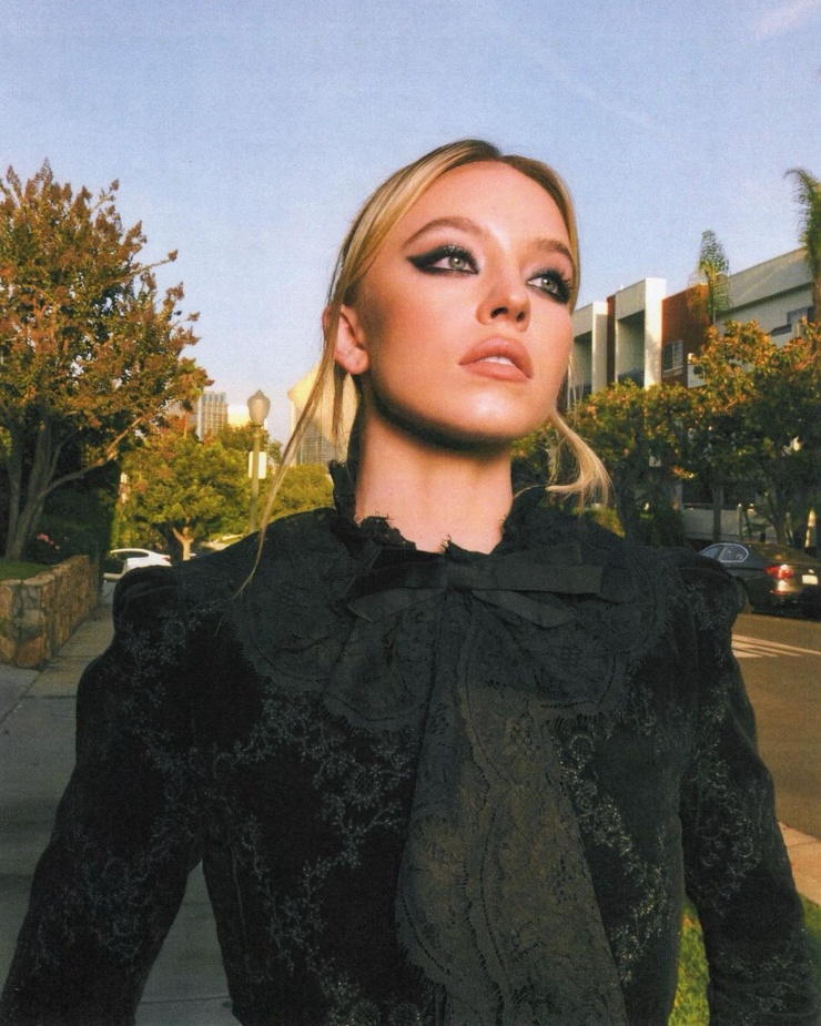 Sydney Sweeney Sydney Sweeney