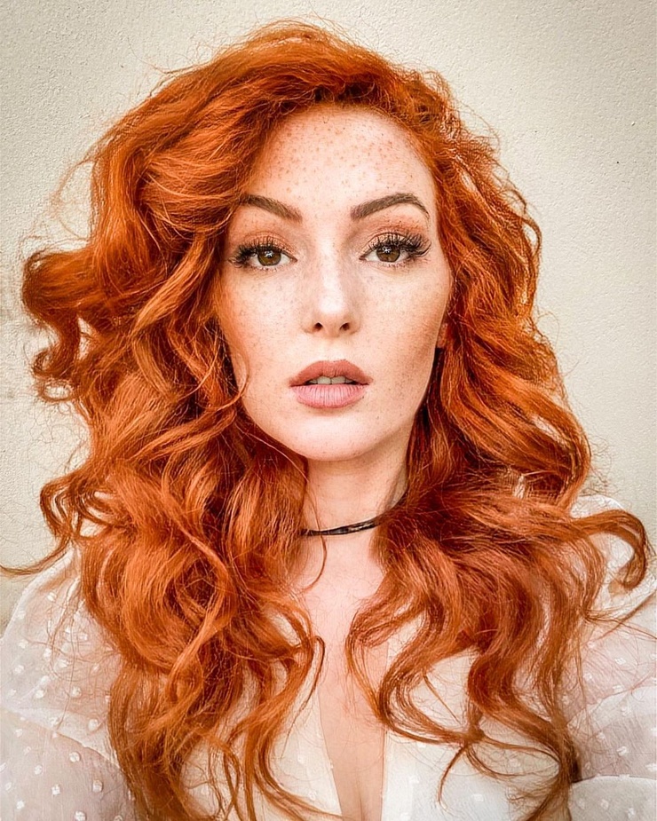 Nicole Simone Nicole Simone