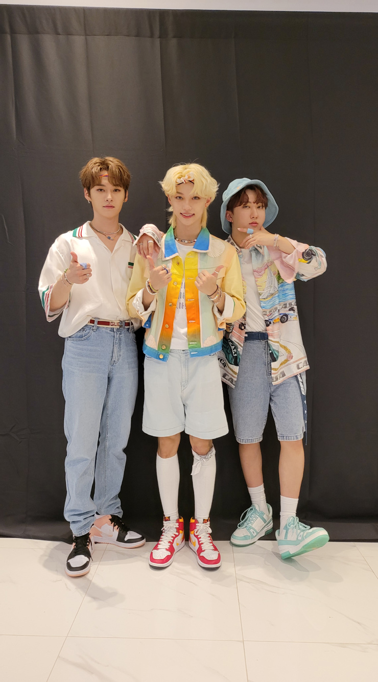 Stray Kids